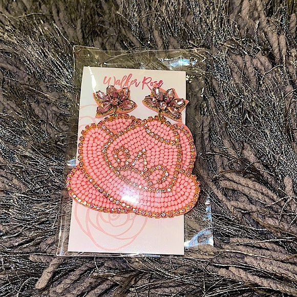 🆕🌿🩷WALKER ROSE: Pink Bead & Crystal Hat Earrings - Picture 7 of 11